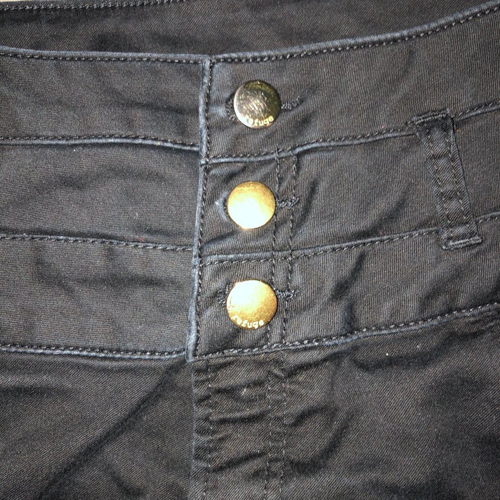 shorts - Picture 5 of 7